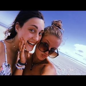 Meet your Posher, Grace